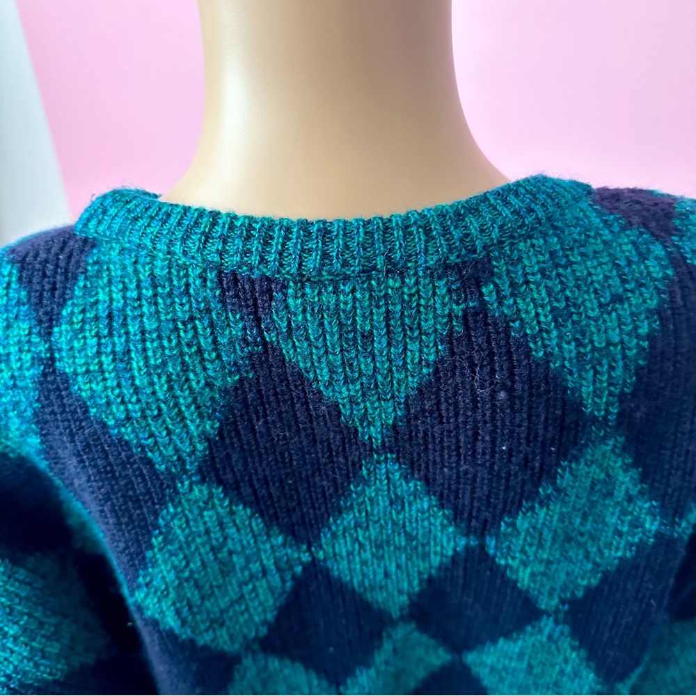 Vintage Women's XL Grunge 90's Green and Pink Argyle Sweater - Picture 7 of 8
